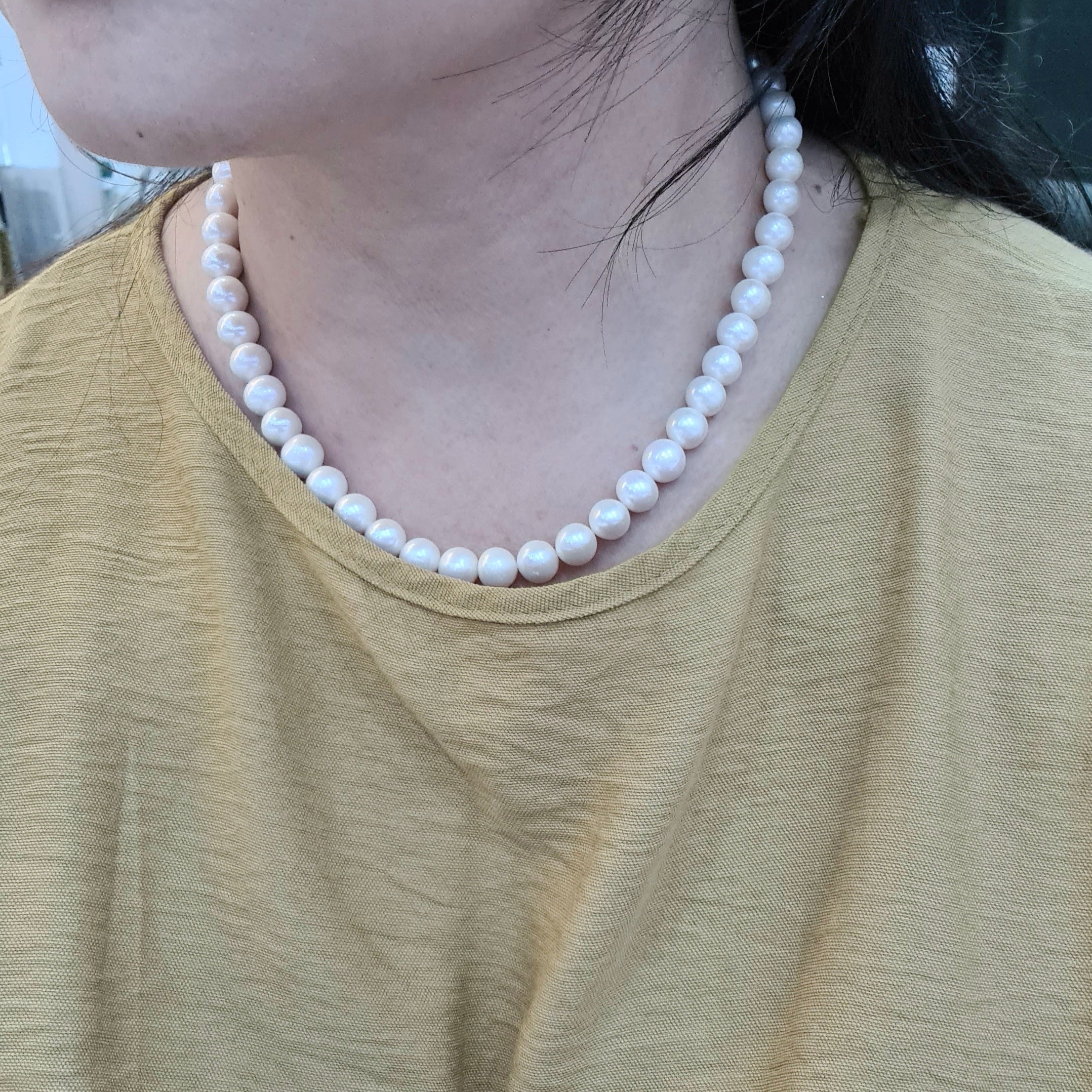 Elegant Freshwater Pearl Necklace