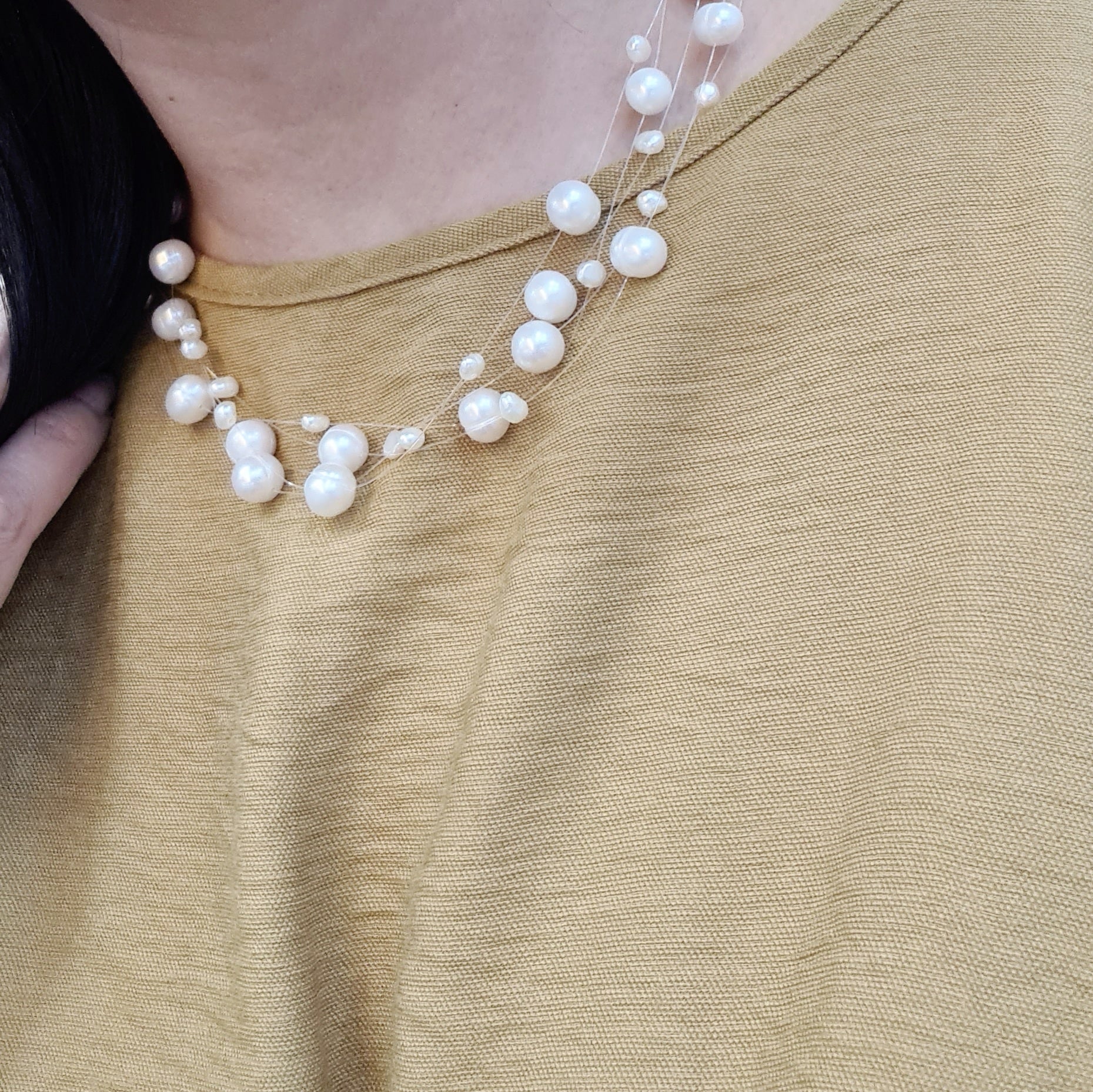 Fashionable Pearl Necklace