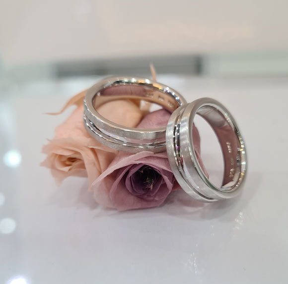 H1 Both Side Matt Centre Glossy Wedding Band