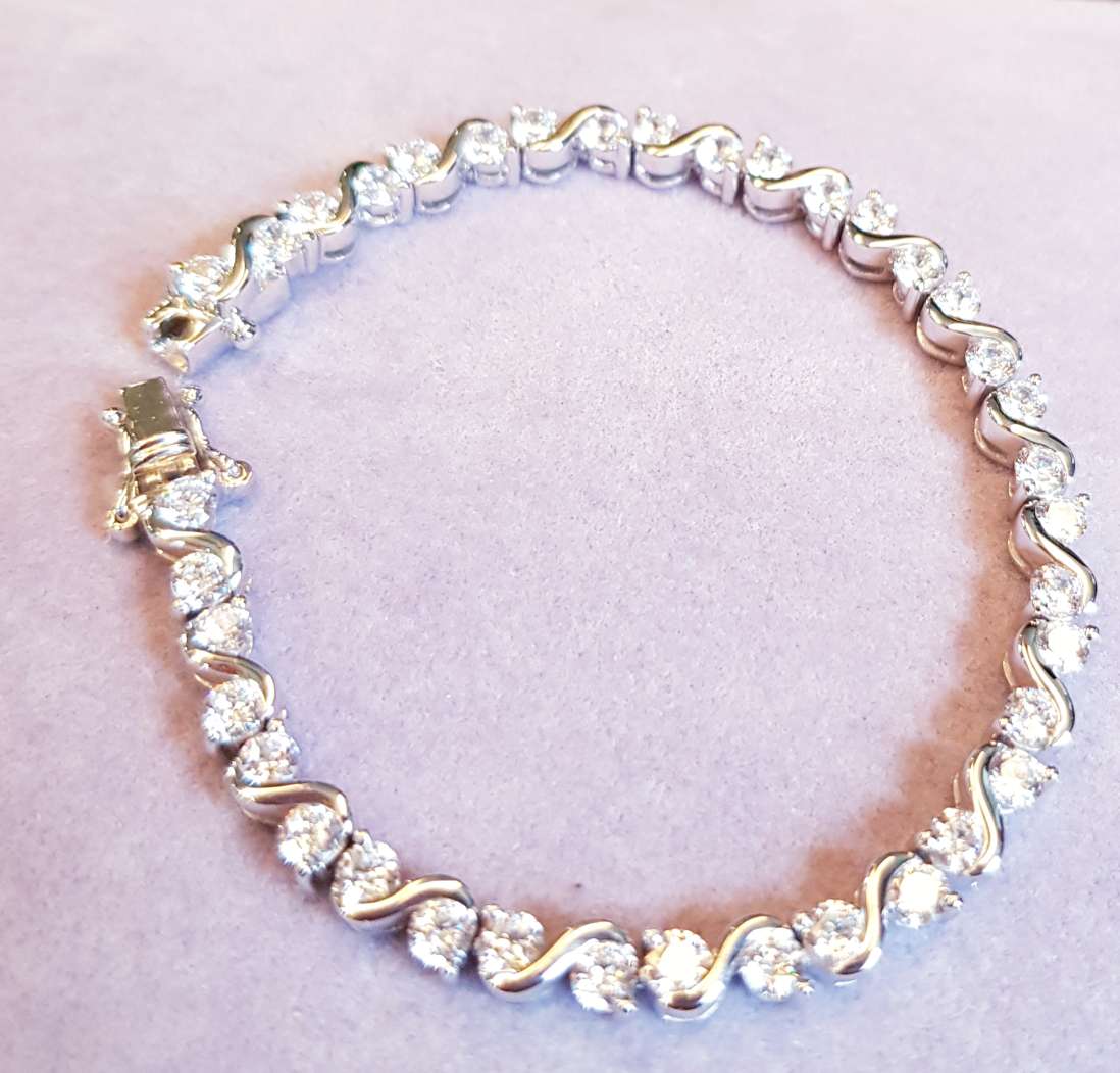 Style Simulated Diamond Bracelet