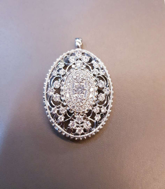 Peranakan Scintilli Pendant