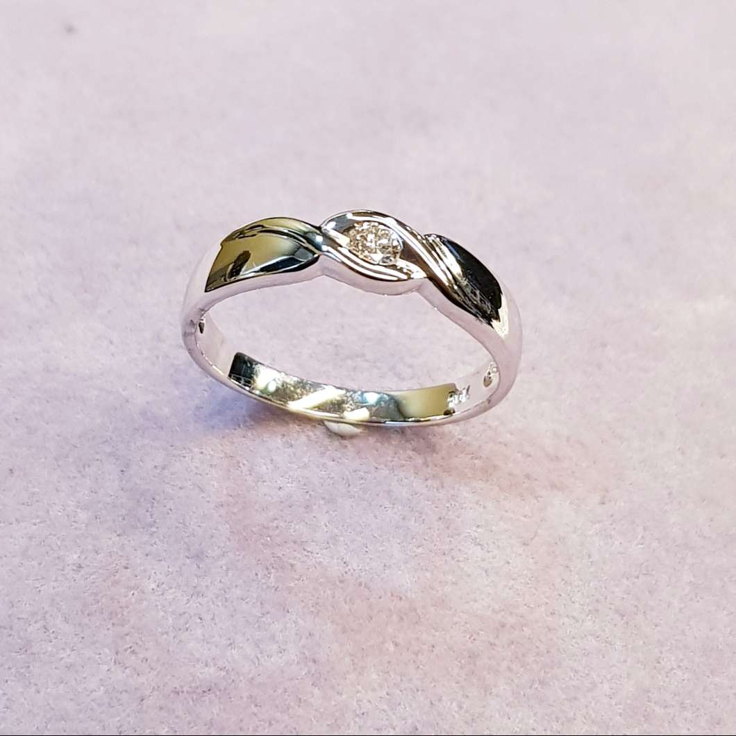 Infinity Wedding Band