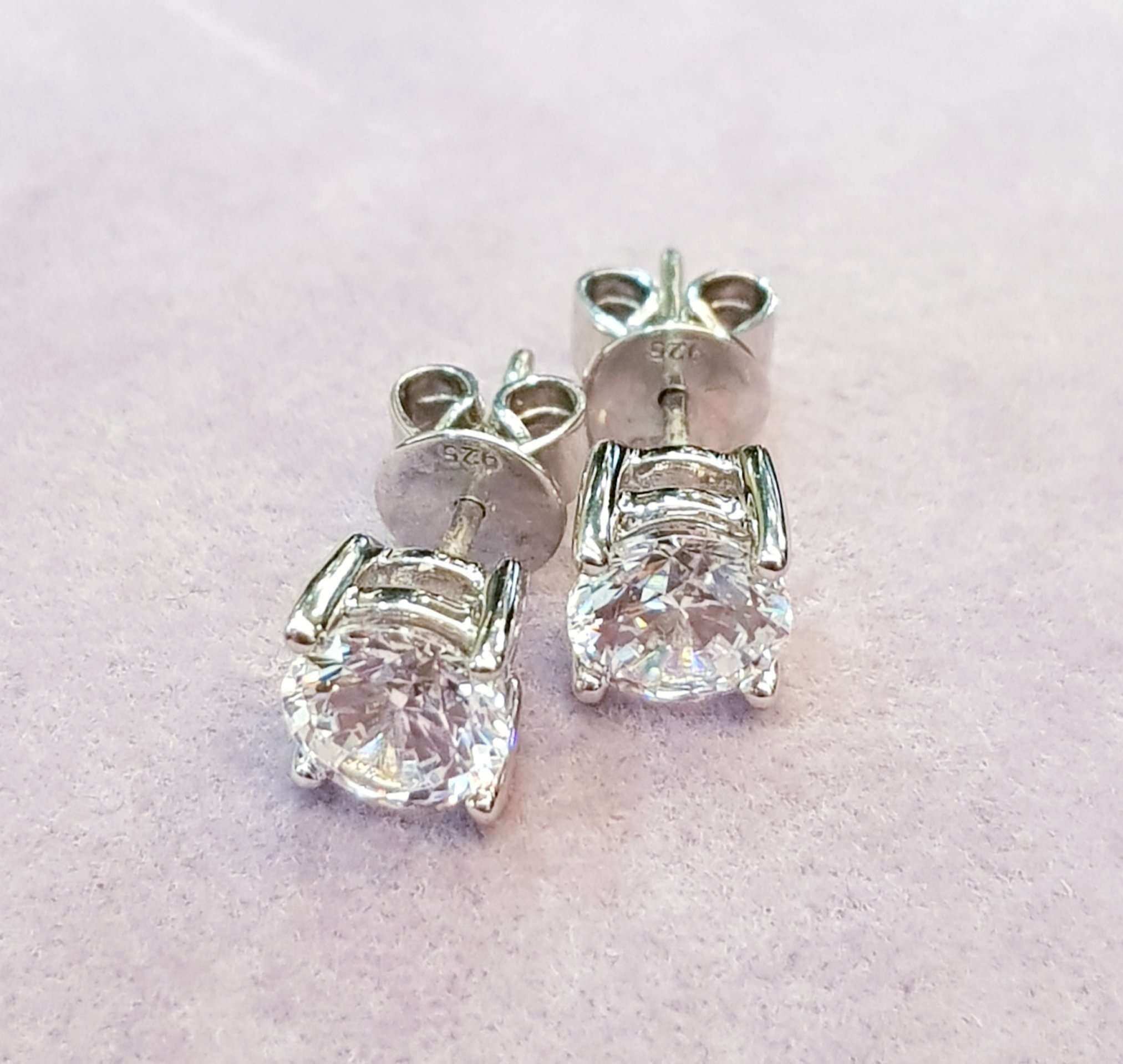 prongs Solitaire Earrings