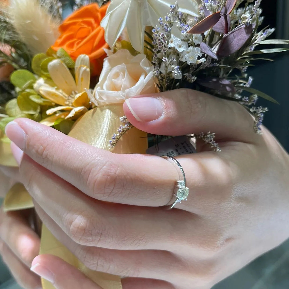 18k White Gold Romance Diamond Engagement Ring
