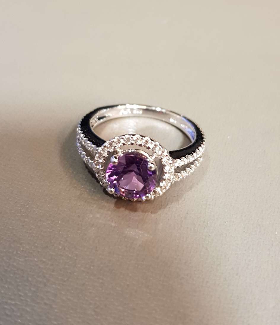 Halo Alexandrite Ring