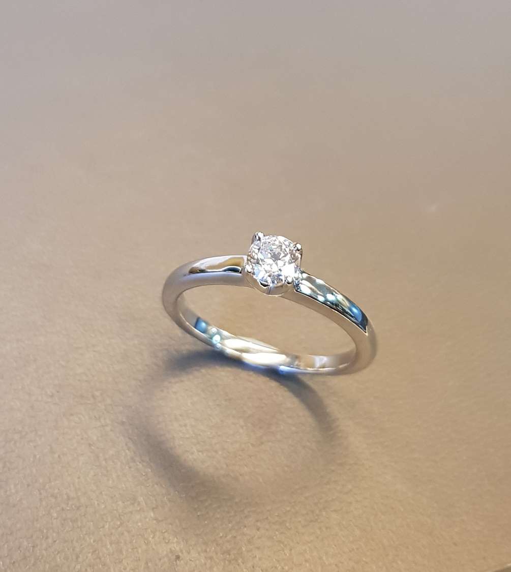 Four Prongs Solitaire Ring
