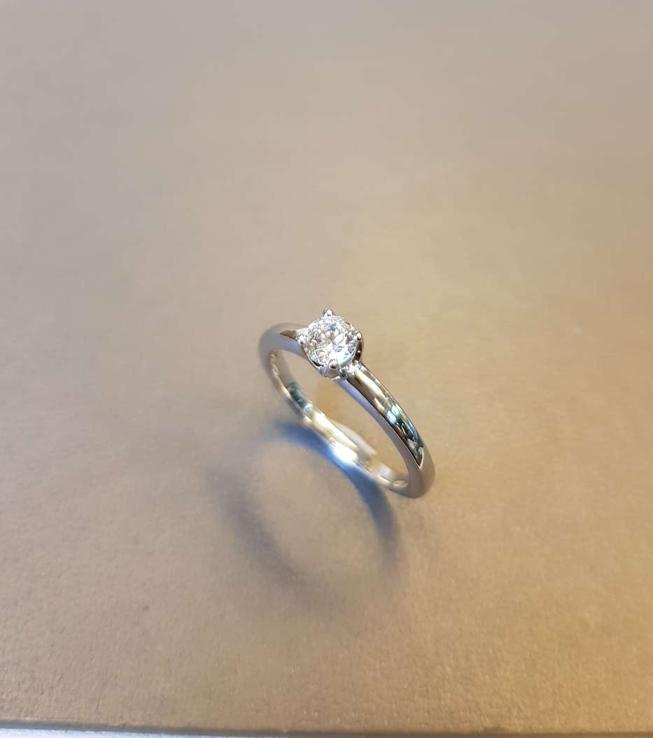 Four Prongs Solitaire Ring