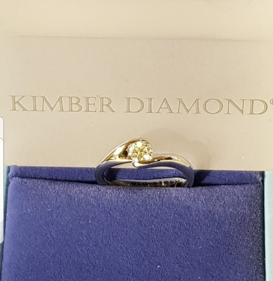 9k White Gold Diamond Engagement Ring