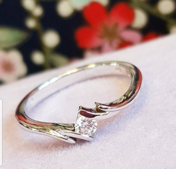 Delicate Ring