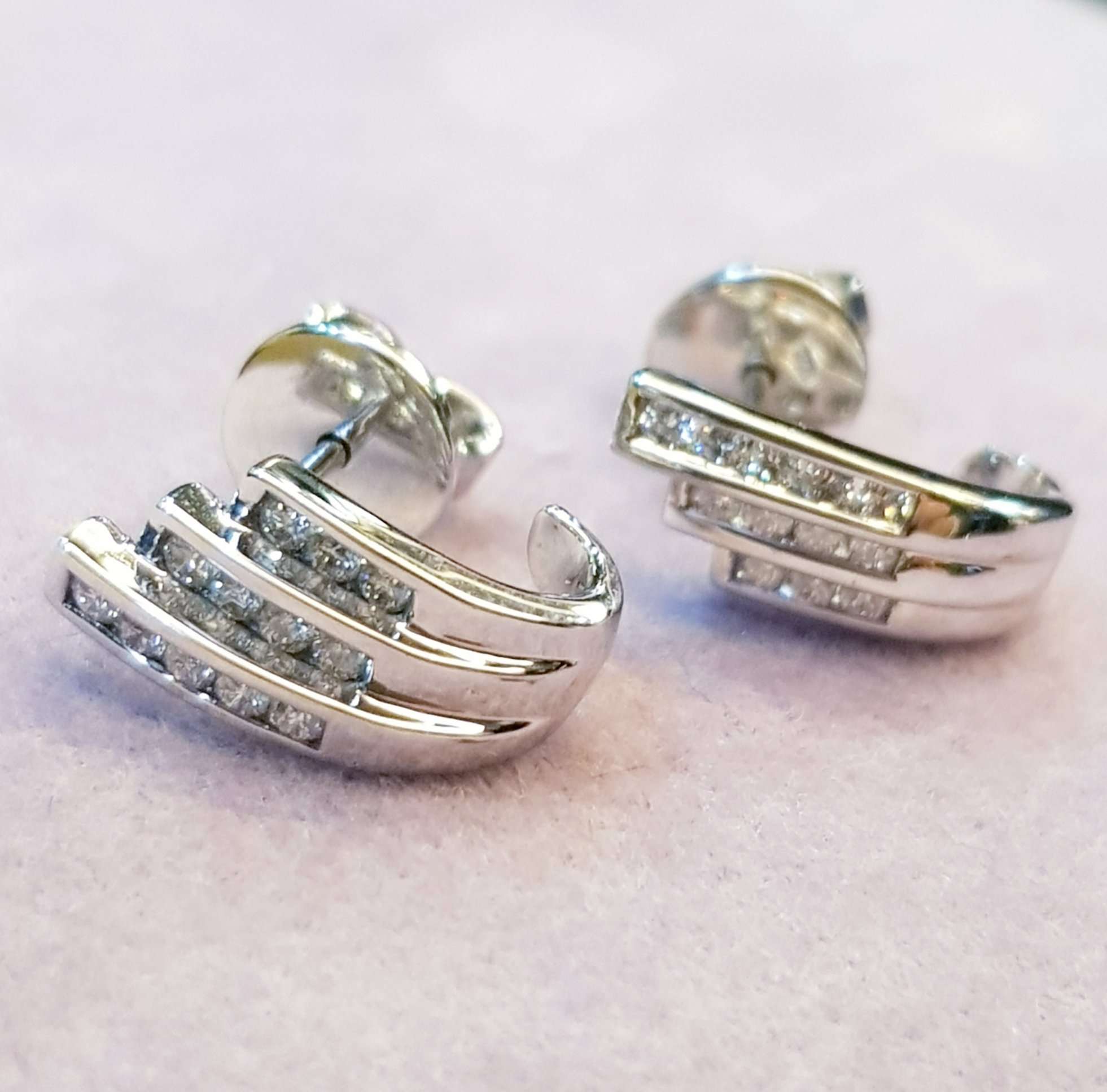 Tri Roll Diamond Earrings